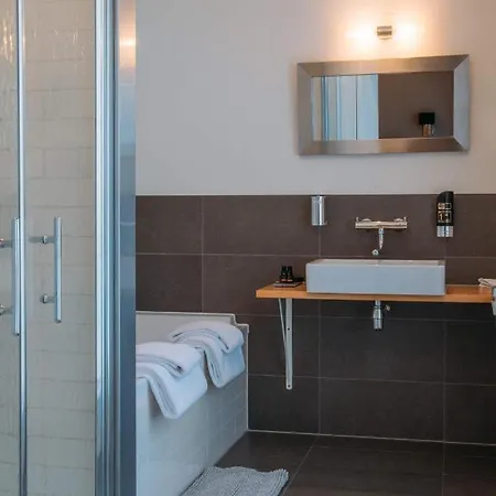 Hotel Ml 4*